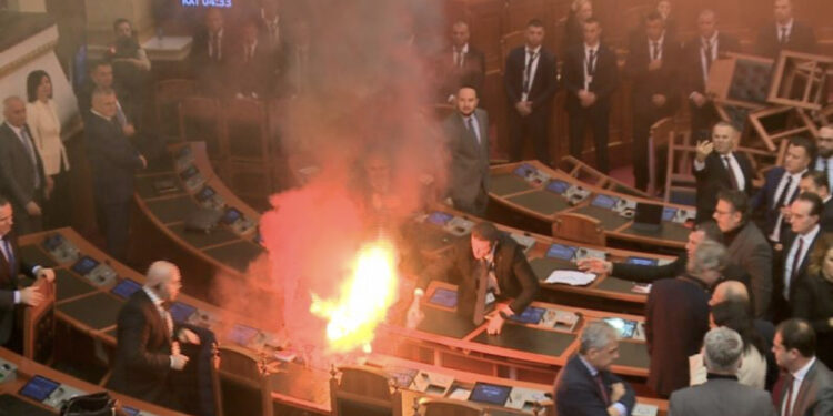 Bardhi ankohet te SHBA-BE për Ramën