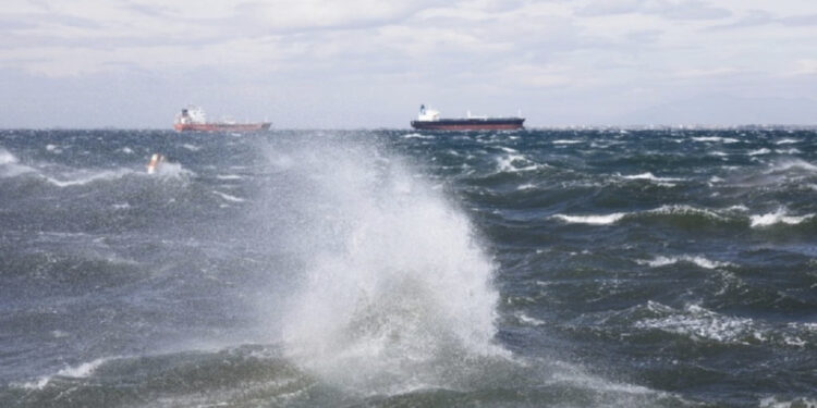 Mbytet anija e mallrave në Greqi, në bord kishte 14 persona
