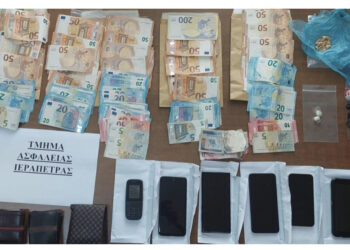 “Mbytën” Greqinë me kokainë dhe heroinë, shkatërrohet banda e shqiptarëve