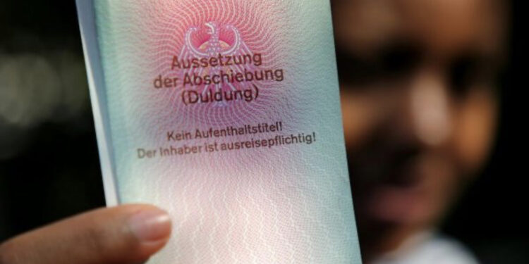 Rregulla të reja lehtësimi për refugjatët në Gjermani, pritet të përfitojnë mijëra shqiptarë