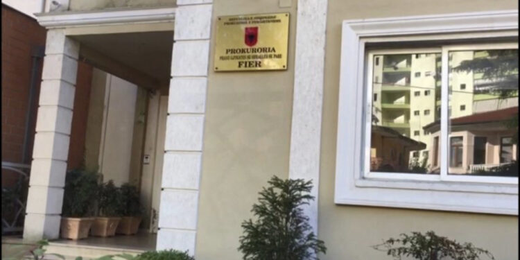 Sekuestrohen 37 pasuri me vlerë 2.5 milionë euro, në pronësi të vëllezërve fierakë