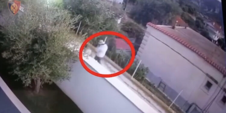 VIDEO-Kokën mbuluar, arrestohet hajduti me 40 mijë Euro dhe 10 mijë Dollarë fals
