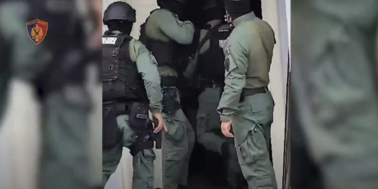 Tonelata me kokainë dhe policë të korruptuar, kush qëndron pas goditjes së SPAK-ut?