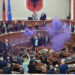 Kuvendi rrethohet nga Garda? Nikolla mohon opozitën