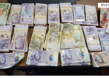 FOTO/ Sekuestrohen tre qese plotë me lekë 