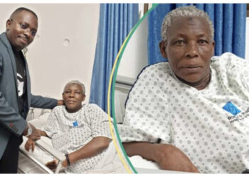 E rrallë, 70-vjeçarja sjell në jetë binjakë