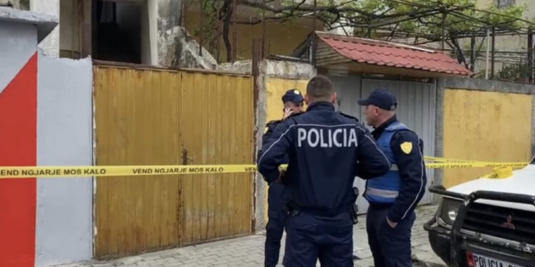 LAJM I FUNDIT/ Plumba dhe britma në Lezhë, kush është në shënjestër?