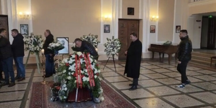 Lamtumirë Zef, Agron Llakaj: Trupa e humorit është më shumë në qiell se në tokë