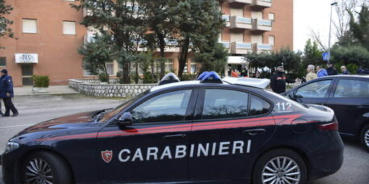 Po transportonte 20 kg heroinë me valixhe, pranga 20-vjeçarit shqiptar në Itali