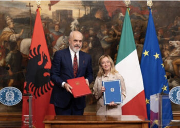 Në fuqi për 5 vite, zbardhet marrëveshja për emigrantët mes Shqipërisë dhe Italisë
