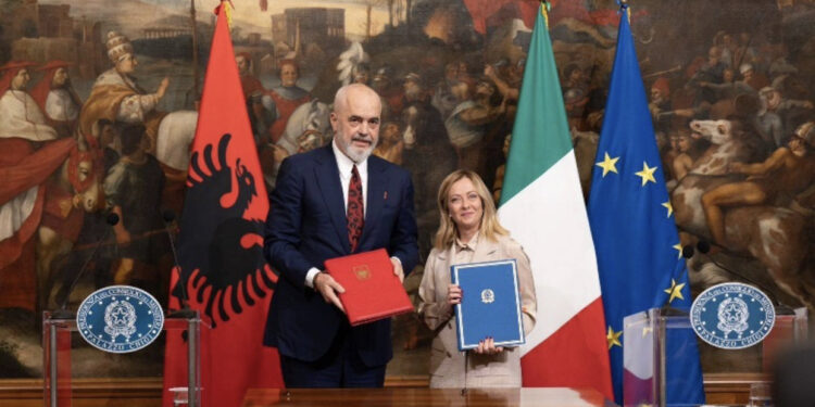 Në fuqi për 5 vite, zbardhet marrëveshja për emigrantët mes Shqipërisë dhe Italisë