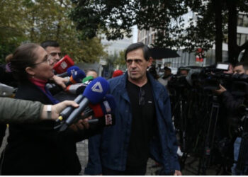 Po tërmeti, tërmeti? Rakip Suli del nga SPAK-u: Erdha me dëshirë…