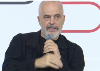 “S’ka më persona të paprekshëm”, Rama: Reforma në drejtësi, luftë e drejtë