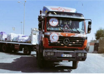 Hapet për 4 orë kalimi për civilët, 70 kamionë me ndihma hynë në Gaza