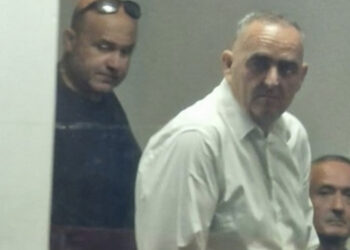 Brenda apo jashtë? Zhduket pa “nam e nishan” dëshmitari i Fredi Belerit