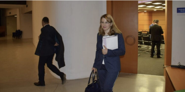 Caktohet gjyqtarja që do të vendosë për Berishën dhe dhëndrin