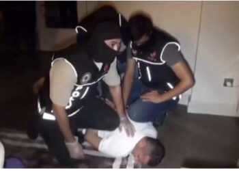 I shtritë në tokë me këmbët sipër kokës! Momenti i arrestimit kapos Dritan Rexhepi
