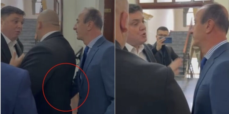 “Mos më bëj si trim, servil, legen”! “Kacafytje” mes deputetëve të PD-së Kreshnik Collaku e Dash Sula