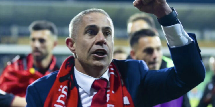 Sylvinho uron shqiptarët për Krishtlindje: Uroj më të mirat për të gjithë ju