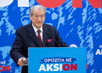 “Jetën e japim këtë herë, votën jo”, paralajmërimi i Berishës para protestës