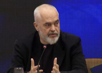 “Shqipëria po bën negociata të mrrekullueshme”, Rama me skuadrën kombëtare: Gati për në BE