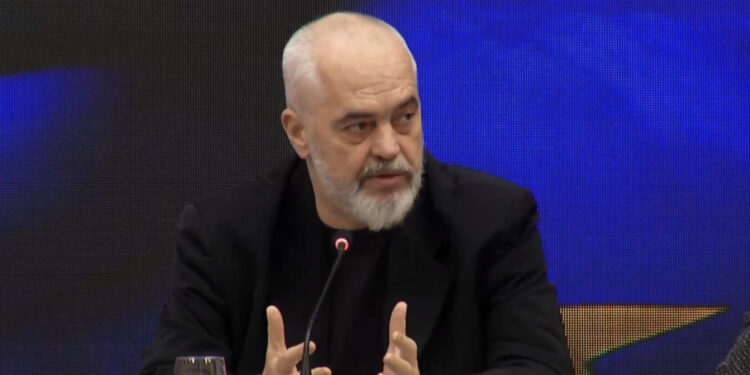 “Shqipëria po bën negociata të mrrekullueshme”, Rama me skuadrën kombëtare: Gati për në BE