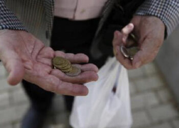 Shqiptarët më të “varfrit” në BE, EUROSTAT: Konsumi dhe të ardhurat më të ulëta