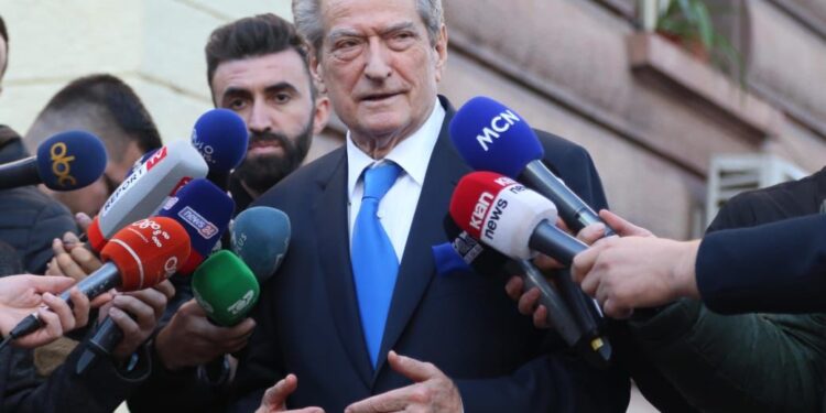 Berisha: Prençi është mik i McGonigalit, bashkë me Krajën injoruan çdo dokument për të amnistuar Veliajn