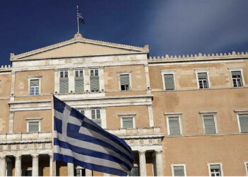 Emigrantët në Greqi do të pajisen me dokumente, zyrtarizohet amendamenti