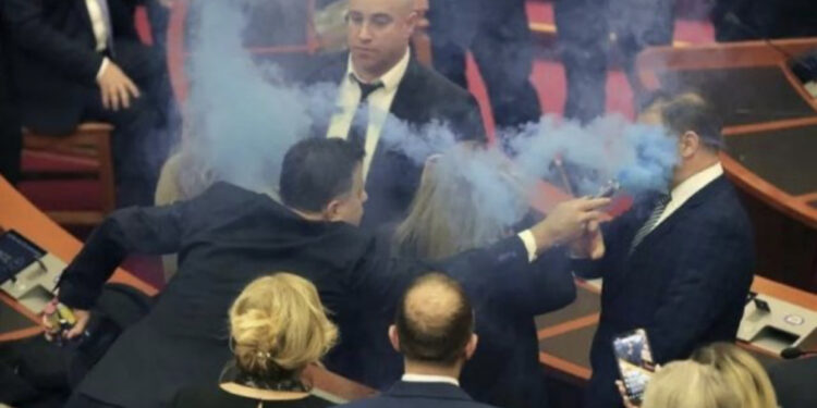 Rama do të përjashtojë Flamur Nokën 60 ditë nga Parlamenti?