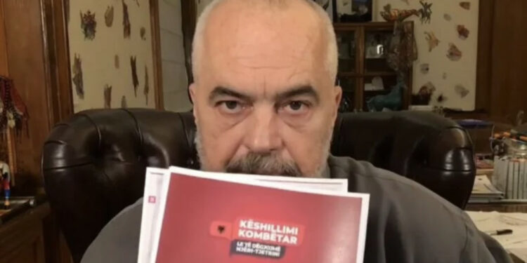 Qeveria “qeth” edhe 400 milionë Lekë për t’u këshilluar me popullin