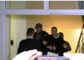 “Njoftoi vrasësit e së bijës”! Babai çohet në burgun e sigurisë së lartë