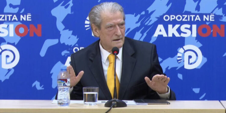 Kuvendi nuk humbet kohë, i dërgon SPAK-ut brenda 2 orëve vendimin për dhënien e autorizimit për arrestimin e Sali Berishës