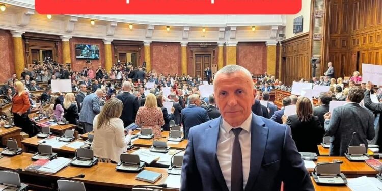 Zgjedhjet në Serbi, deputeti shqiptar Shaip Kamberi rikonfirmon mandatin