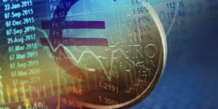 Euro dhe Dollari “mbeten në vend”/ Këmbimi valutor