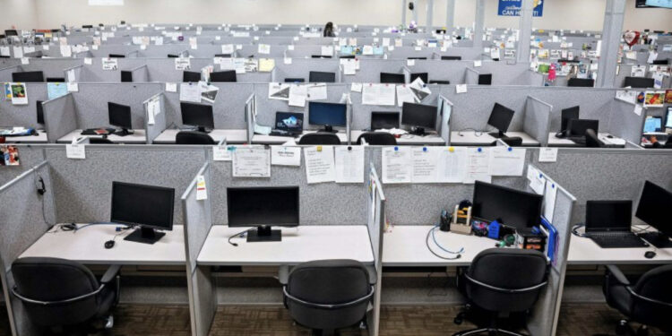 “Investoni në bursë”! Arrestohen “hienat” e natës në Tiranë