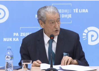 Depozitohen në Kuvend 2 raporte për arrestimin nga SPAK-u të Berishës