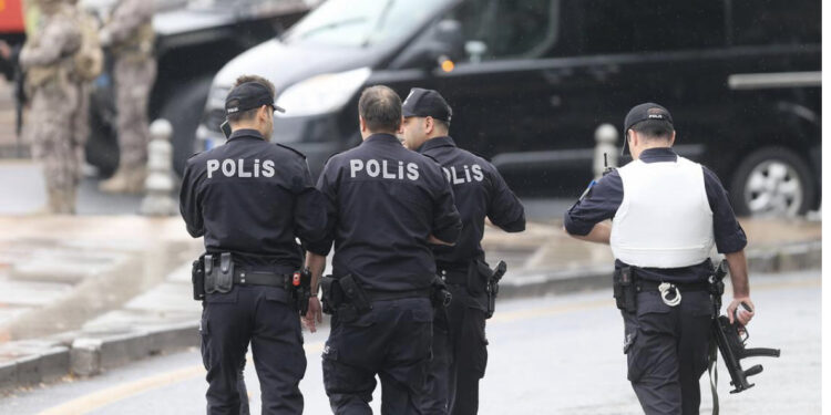 Ligje liberale dhe pasaporta të arta, Turqia “parajsë” për mafiozët, DW: Si po kthehet në vend tërheqës për grupet kriminale shqiptare!