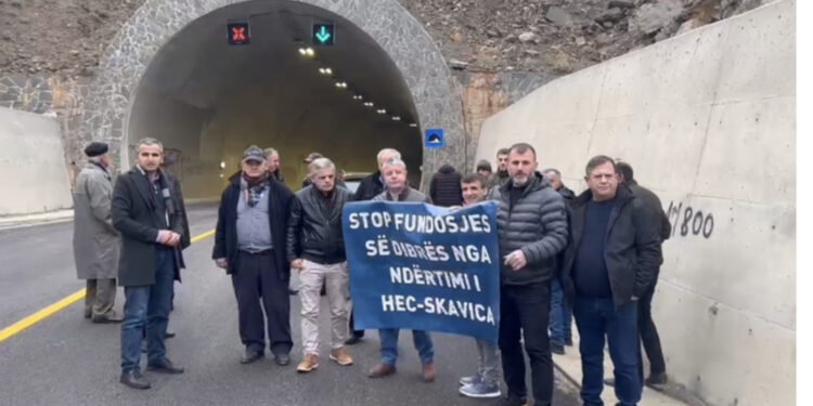 Dibranët në protestë për Skavicën, kundërshtojnë ndërtimin e HEC-it