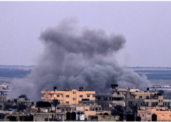 Izraeli urdhëron evakuim masiv në jug të Gazës, por palestinezët s’kanë ku të ikin më