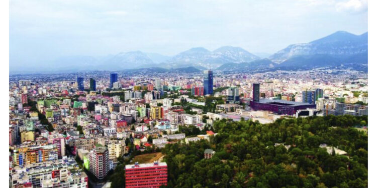 Ligji i ri për taksën e ndërtesave, gati brenda 2024, hyn në fuqi në 2026