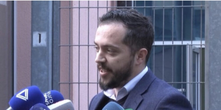 SPAK gati t’i hedh prangat/ zëvendësi i Safet Gjicit dorëhiqet: Do përballem me drejtësinë si qytetar