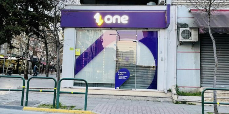 Pas sulmit kibernetik, sistemet e “One Albania” në kolaps, kompania kthen punonjësit në shtëpi
