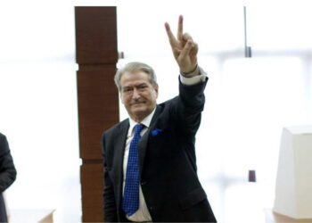 Vendoset fati i tij! Berisha thërret demokratët të hënën në protestë