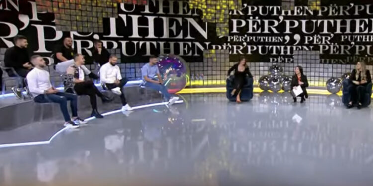 Konkurrenti i Për’puthen befason me deklaratën: Kam qenë në një lidhje treshe me dy vajza