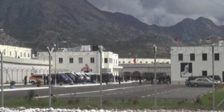 Tragjike/ U mbyt nga ushqimi, ndërron jetë i burgosuri në Lezhë