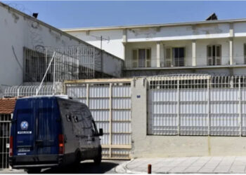 Sherr në burgun grek, 28-vjeçari plagos me thikë në qafë e gjoks shqiptarin