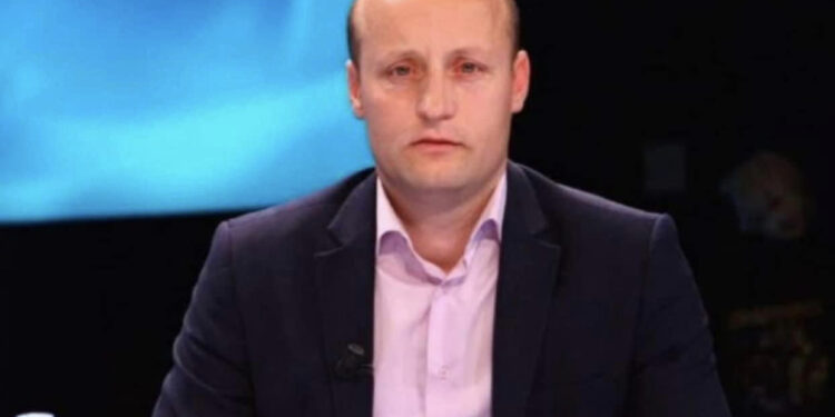 SPAK mban peng gazetarin Elton Qyno që prej orës 11:00 të paradites