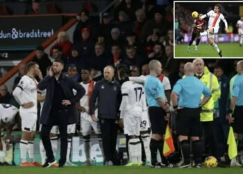 VIDEO/ Rasti “Duamena” përsëritet në Premier Ligë, braktiset ndeshja pasi lojtari pëson kolaps në fushë