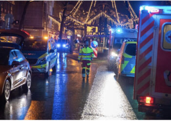 Sherr mes disa personave për këngën e Krishtlindjes në Gjermani, tre të plagosur